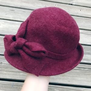 Jessica Simpson Burgundy Vintage Style Cloche Hat